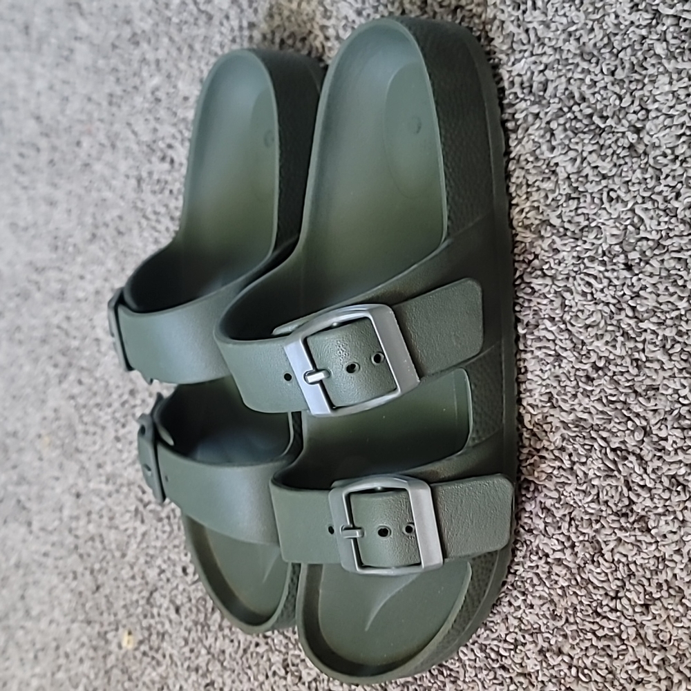 Olive Green Strap Sandals Sz 5 - Picture 4 of 5